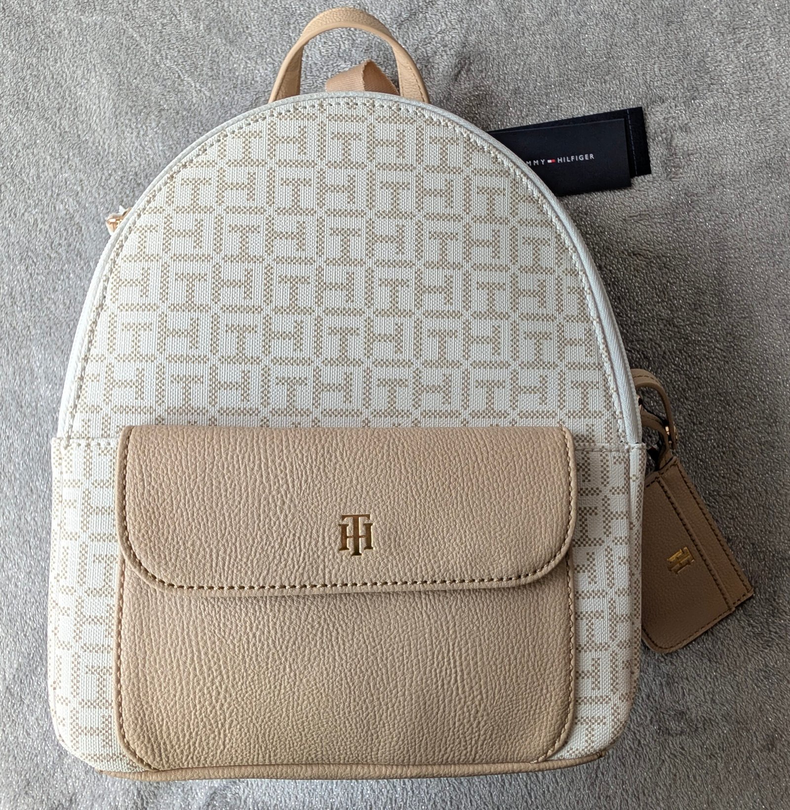 Mochila Tommy Hilfiger Beige - Image 3