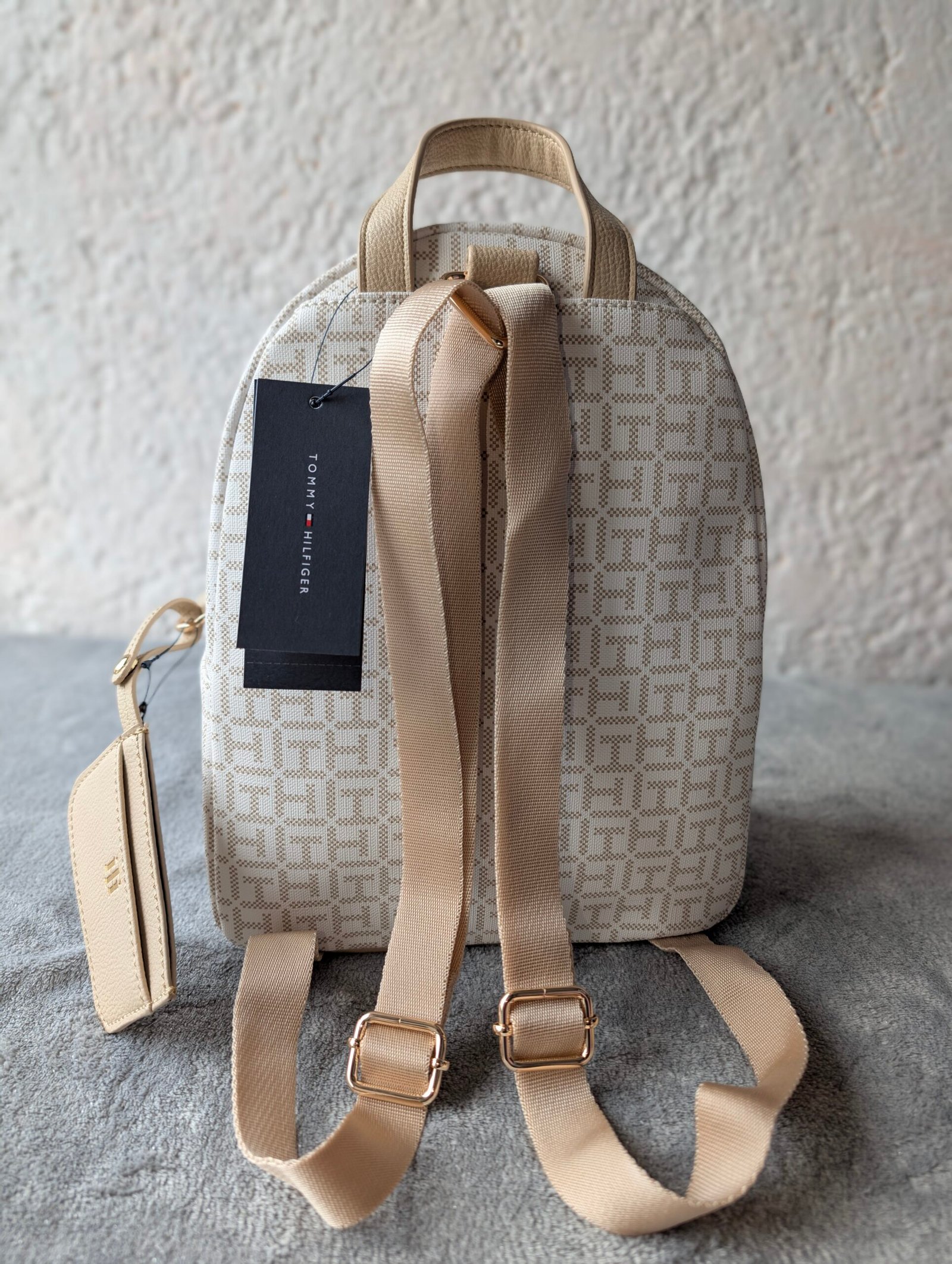 Mochila Tommy Hilfiger Beige - Image 4