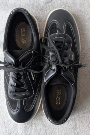 Tenis Michael Kors negros