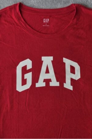 Playera GAP roja